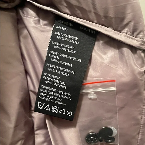 NUAGE Puffer Vest with Hood- NWT — XL - Picture 5 of 5